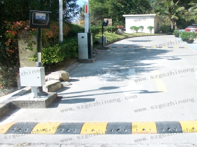 廣東省深圳風(fēng)雅臺(tái)停車場藍(lán)牙